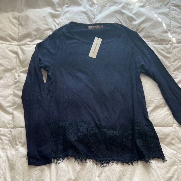 Francesca’s Maggie Lace Border Top Navy Size XXS - Picture 1 of 9